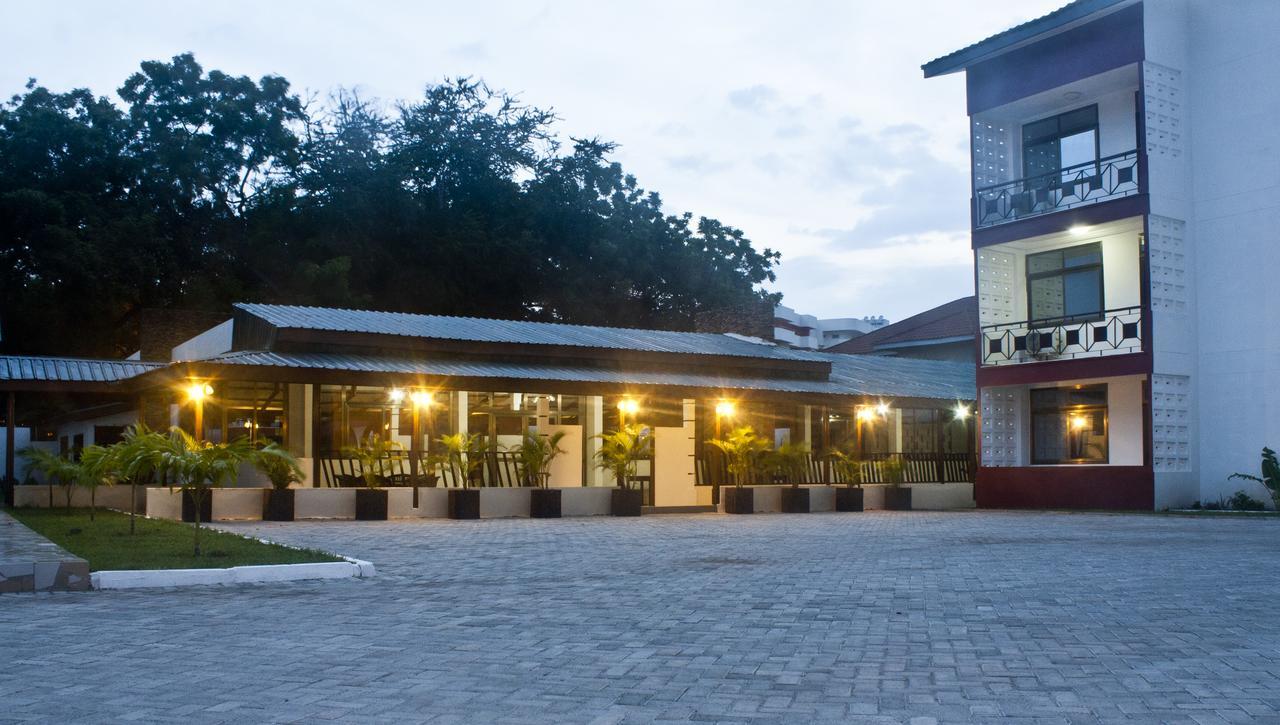 Consir Executive Lodge Accra Ngoại thất bức ảnh
