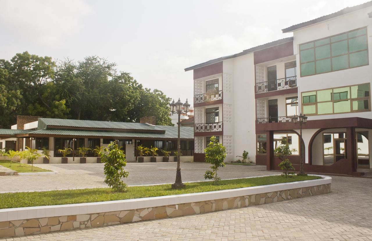 Consir Executive Lodge Accra Ngoại thất bức ảnh